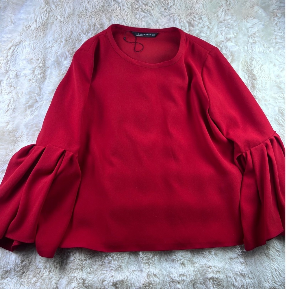 Zara Woman Red Bell Sleeve Blouse Crew Neck Tiered Ruffle Top Small A11